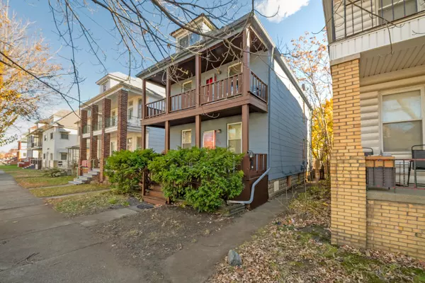 Hamtramck, MI 48212,2112 Belmont Street