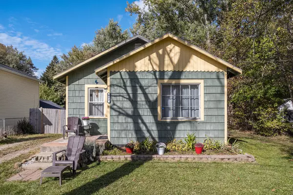 893 E G Avenue, Kalamazoo, MI 49004