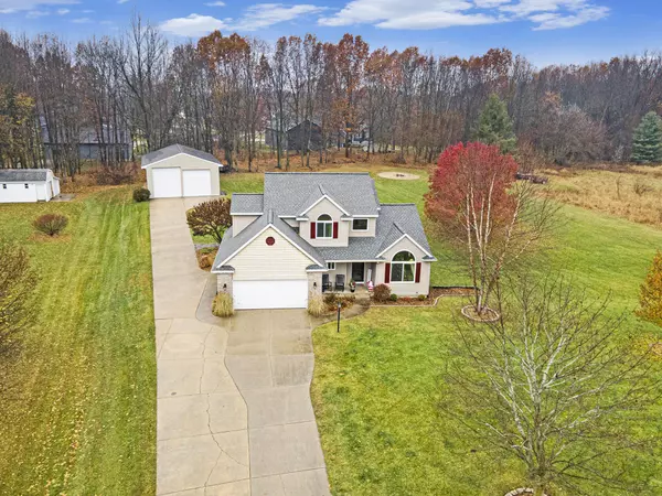 Alto, MI 49302,8331 Prairie View SE Lane