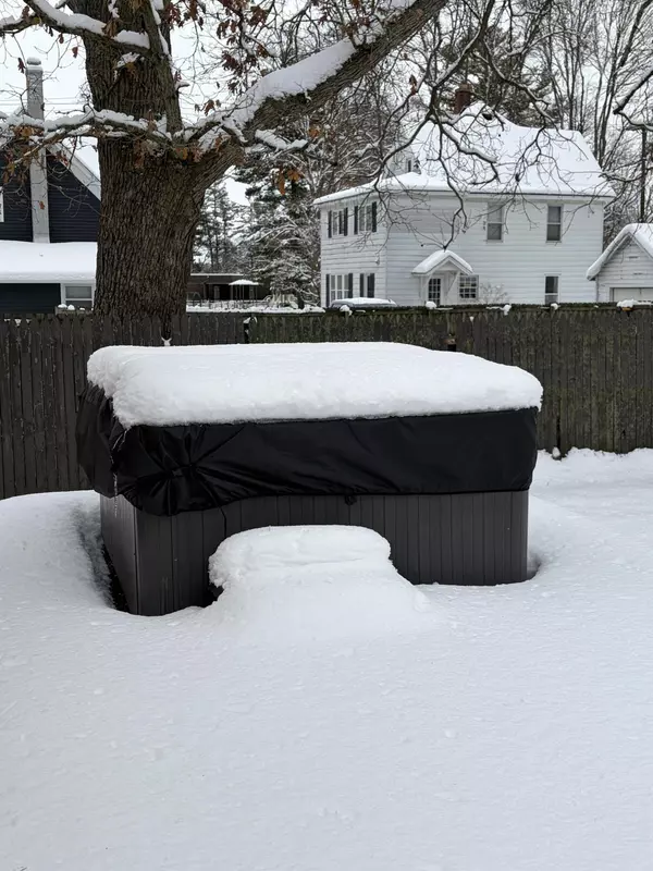 Allegan, MI 49010,211 Western Avenue