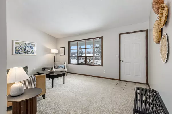 Grand Rapids, MI 49508,863 Beauford SE Street