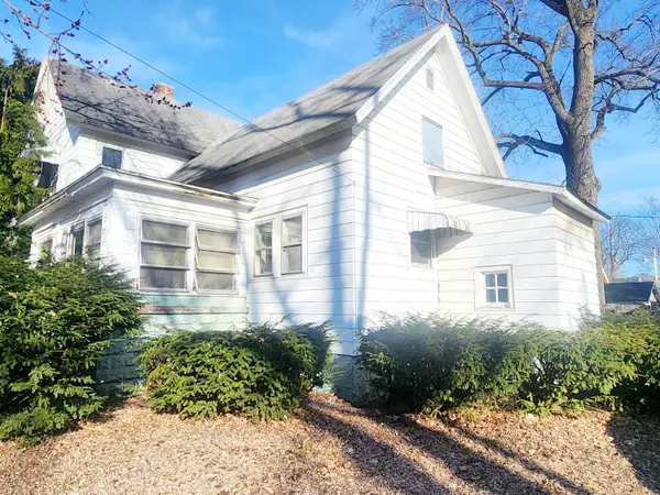 Hartford, MI 49057,25 W South Street