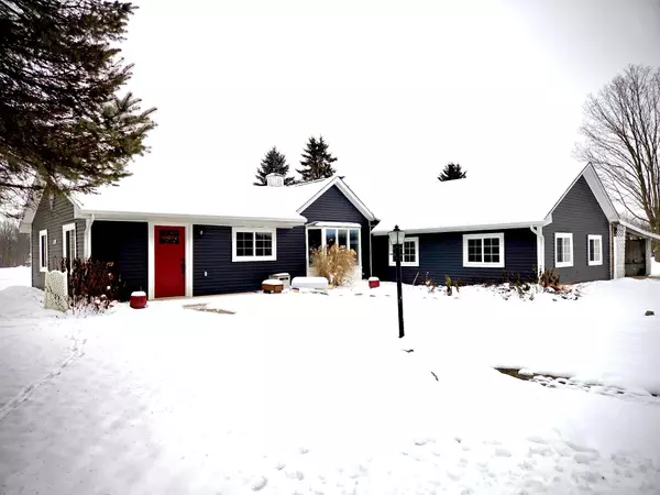 5399 Durfee Road, Eaton Rapids, MI 48827