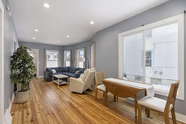 Holland, MI 49423,94 W 17th Street