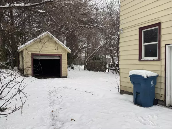 Grand Rapids, MI 49507,834 Madison SE Avenue