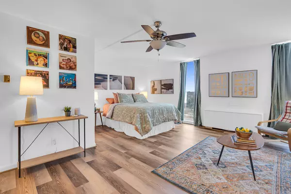 Jackson, MI 49201,715 W Michigan Avenue #807