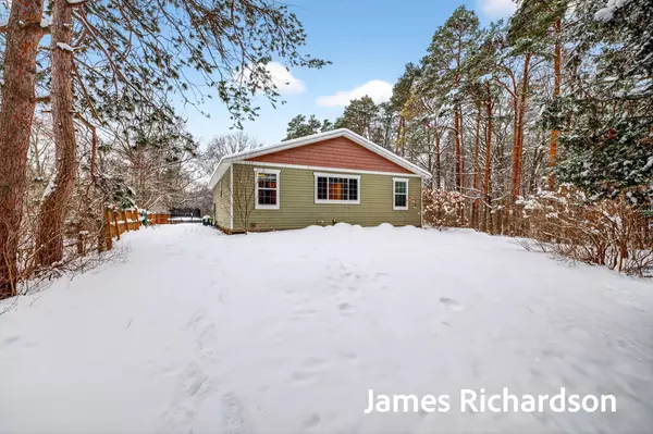 11521 144th Avenue, West Olive, MI 49460