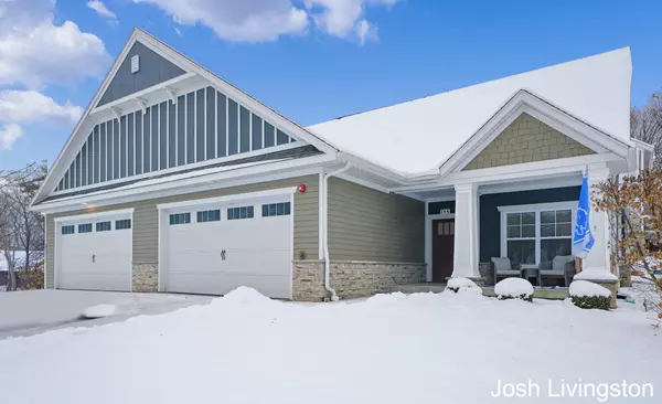 144 Tamarack NE Lane #1B, Rockford, MI 49341