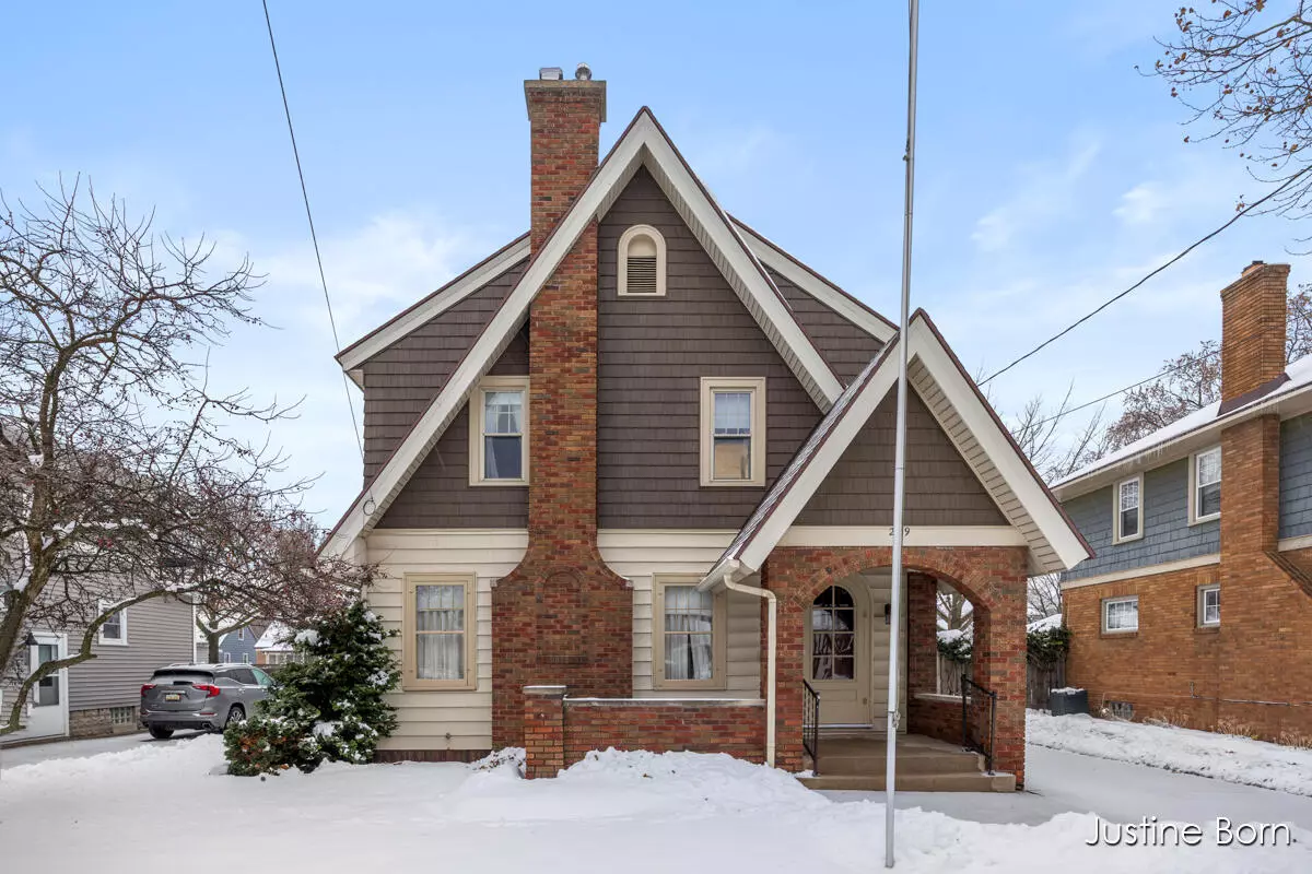 Grand Rapids, MI 49507,2219 Paris SE Avenue