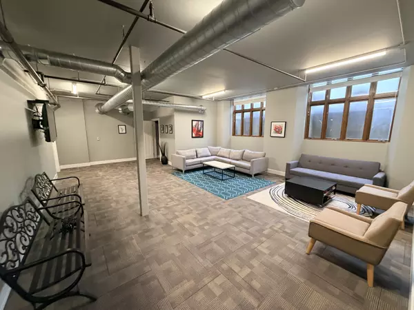 Grand Rapids, MI 49503,253 Prospect NE Avenue #105