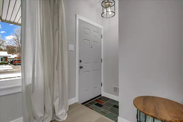 Livonia, MI 48154,31049 Grennada Street