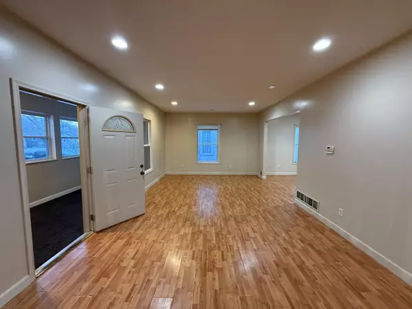 Grand Rapids, MI 49507,26 Banner SW Street