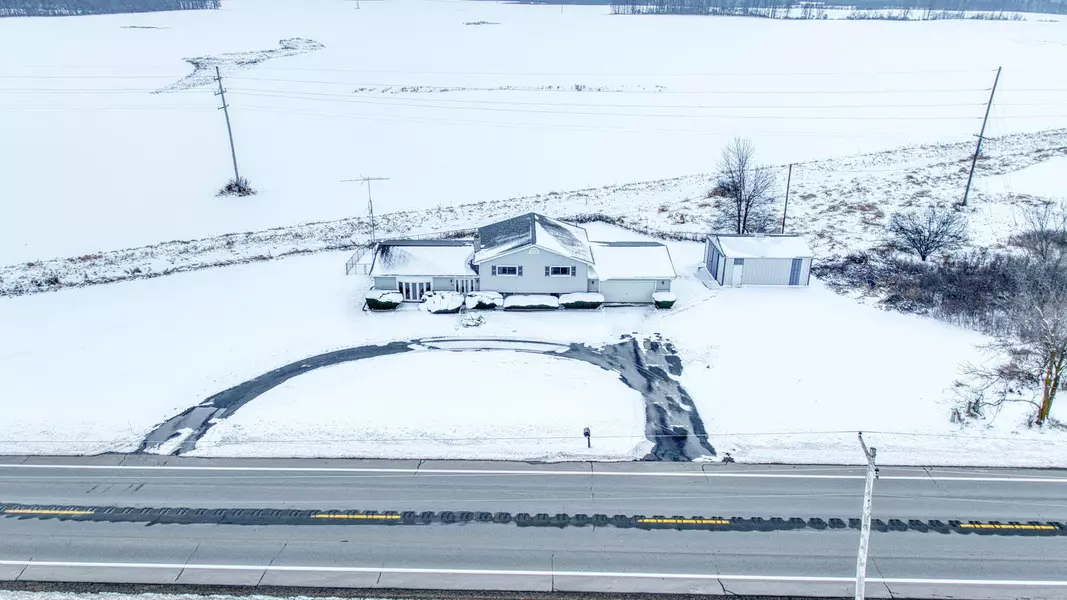 11495 W Carleton Road, Clayton, MI 49235