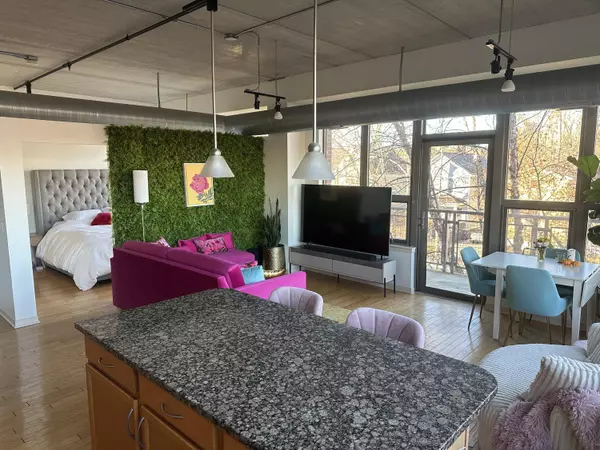 Ann Arbor, MI 48103,315 2nd Street #305