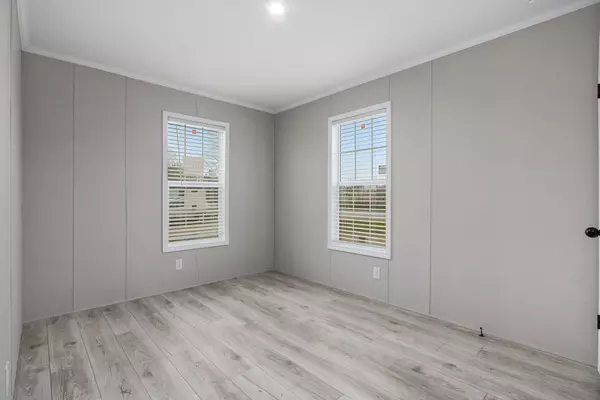 Cassopolis, MI 49031,59733 Decatur Road #35