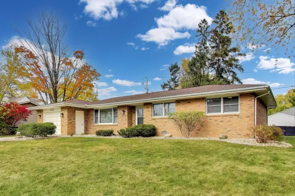 St. Joseph, MI 49085,1405 Manley Court