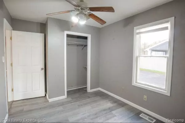 Pontiac, MI 48340,743 Hollister Street