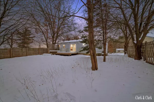 Lowell, MI 49331,11189 Woodbushe SE Drive