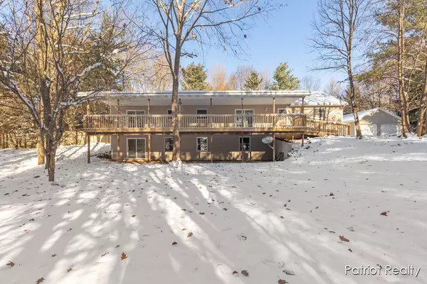 Cedar Springs, MI 49319,5177 Indian Lakes NE Road