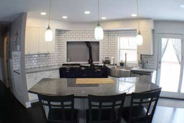 Jackson, MI 49203,2212 Aurora Drive