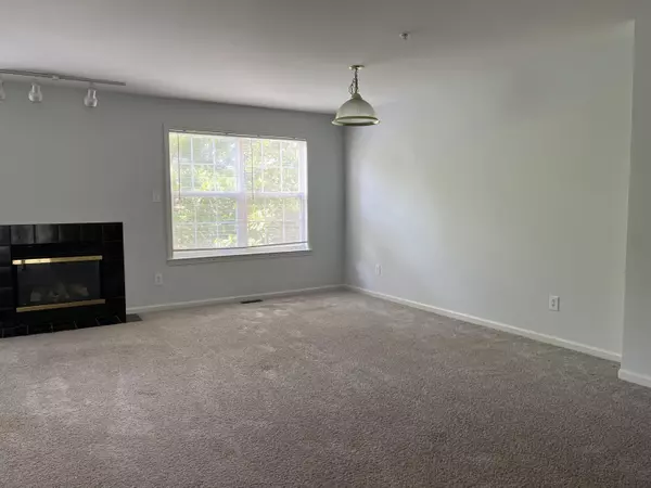 Ann Arbor, MI 48105,2815 Barclay Way