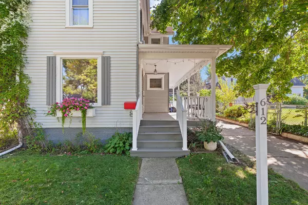 Adrian, MI 49221,612 N Clinton Street