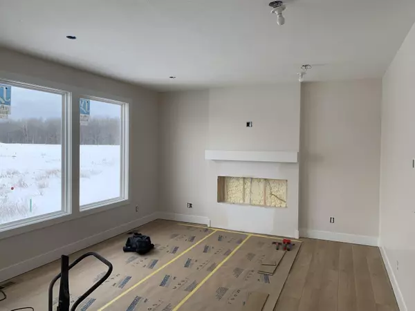 Grand Haven, MI 49417,15760 Norwalk Road