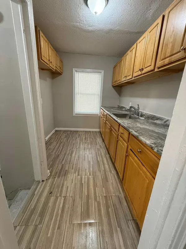 Detroit, MI 48219,19758 Greenview Avenue