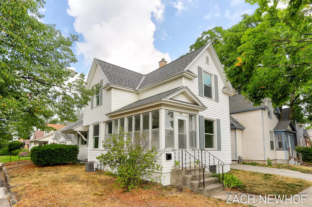 Holland, MI 49423,430 Washington Avenue