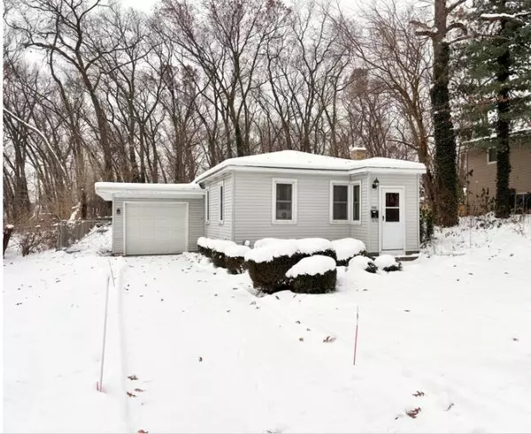 942 Oakcrest SW Street, Wyoming, MI 49509