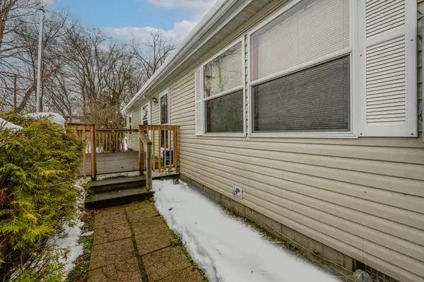 Dowagiac, MI 49047,29131 W M 62 W