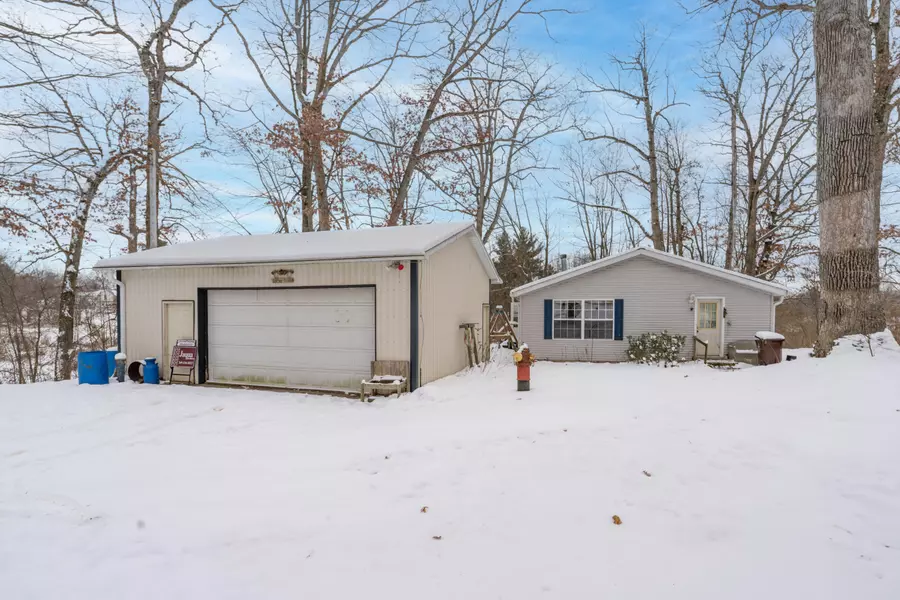 2841 Hammond Road, Hastings, MI 49058