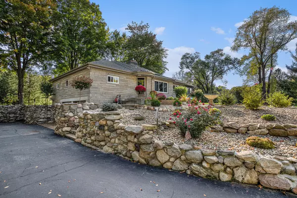 Niles, MI 49120,1836 Platt Street