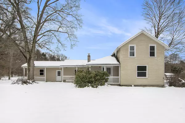 Lawton, MI 49065,32435 Co Rd 669