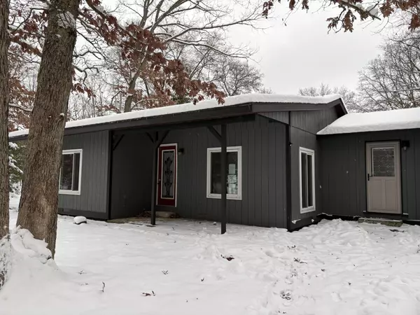 Grant, MI 49327,9680 S Thornapple Avenue