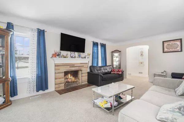 Grand Rapids, MI 49546,3041 Burton SE Street