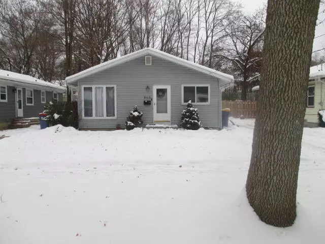 865 Carrier Creek NE Boulevard, Grand Rapids, MI 49503