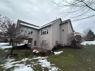 Grand Rapids, MI 49504,2268 NW Pin Oak NW Court #91