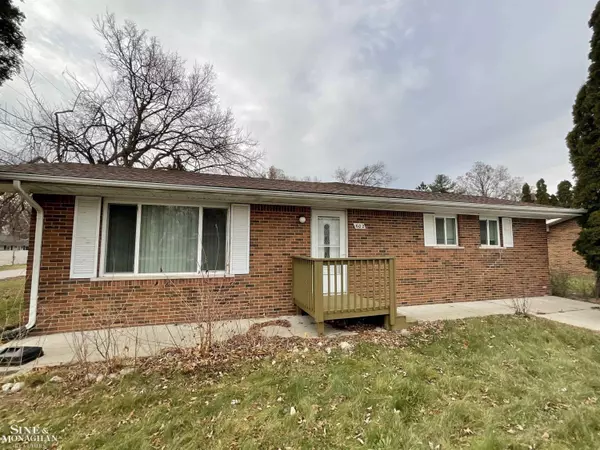 MI 48001,602 Worfolk Drive