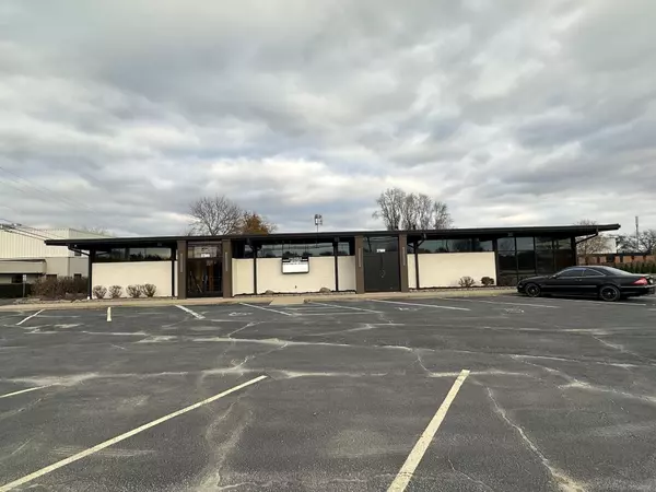 37800 Mound Road, Sterling Heights, MI 48310