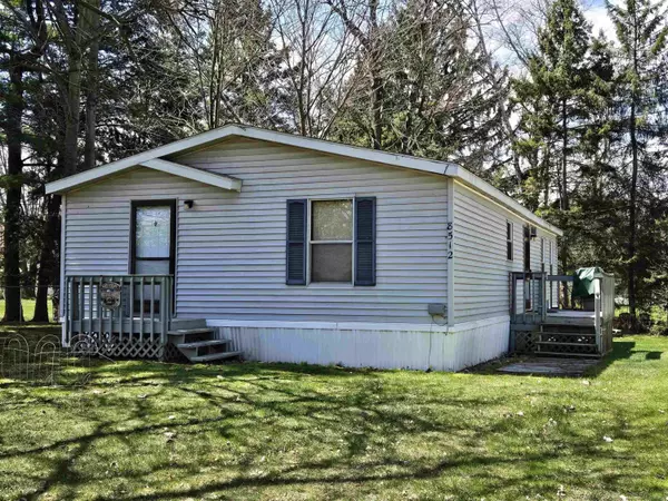 8512 Lakeview, Lexington, MI 48450