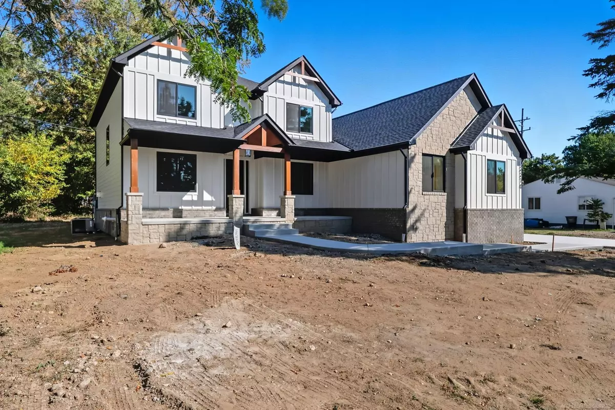 Rochester Hills, MI 48309,2270 Walton Boulevard