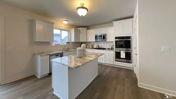Monroe, MI 48161,3029 Apple Blossom Way