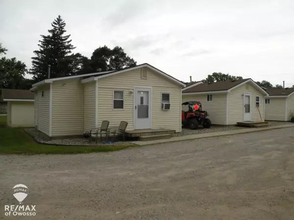 Owosso, MI 48867,1443-1445 S M-52 Street