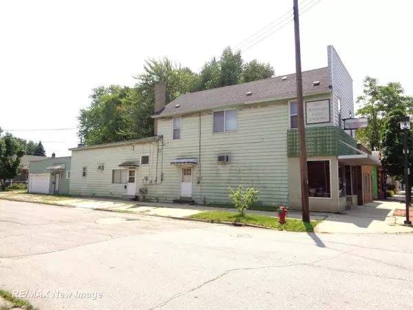 Bay City, MI 48708,1122 N Johnson Street