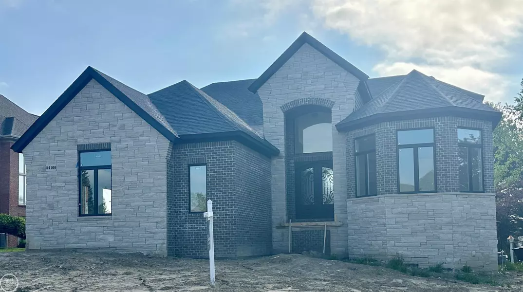 54166 Carrington Drive, Shelby Twp, MI 48316
