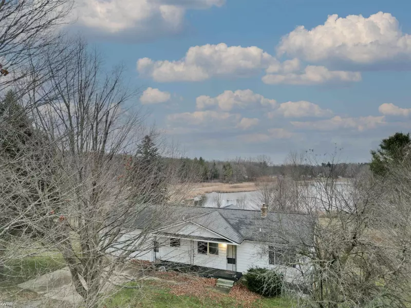 444 Cemetery Road, Otisville, MI 48463