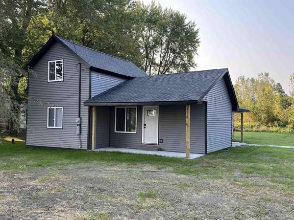 4518 E Laport,  Freeland,  MI 48623