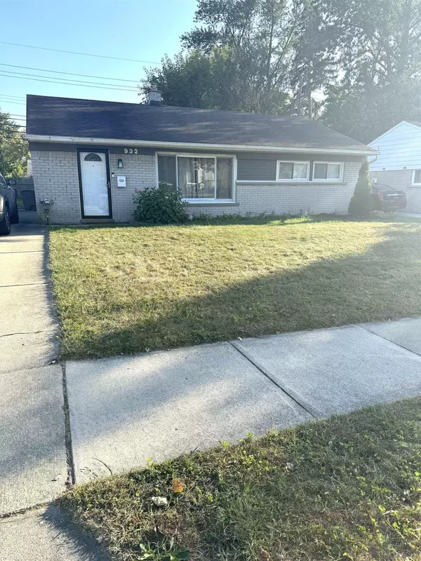932 E Harwood, Madison Heights, MI 48071