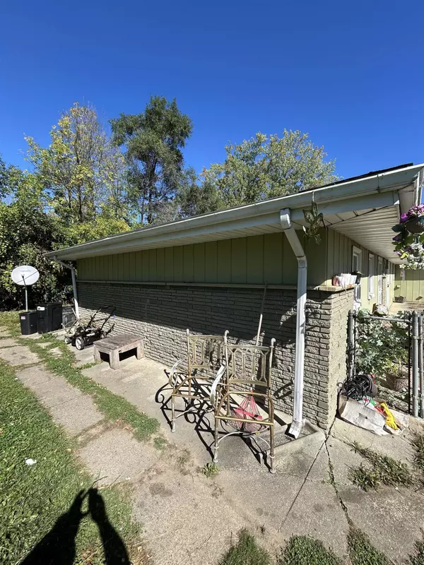 MI 48505,5485 Detroit Street